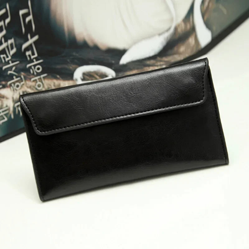 Elegant Leather Ladies Clutch Bag